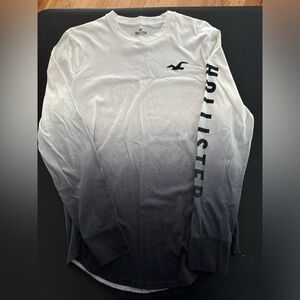 Like new long sleeve Hollister tshirt